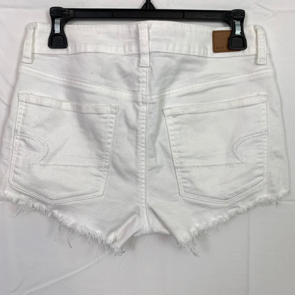 AMERICAN EAGLE White Lace HI-RISE SHORTIE Shorts 6 - Picture 7 of 16